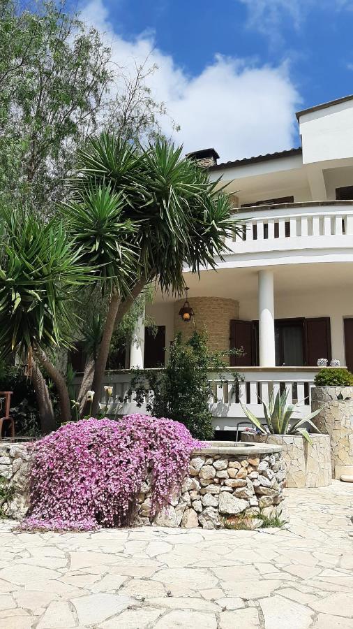 Casa Giulia Hotel Tiggiano ภายนอก รูปภาพ